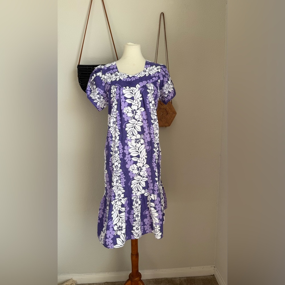 Kalena Fashions of Hawaii Purple Floral Dress, Size Small